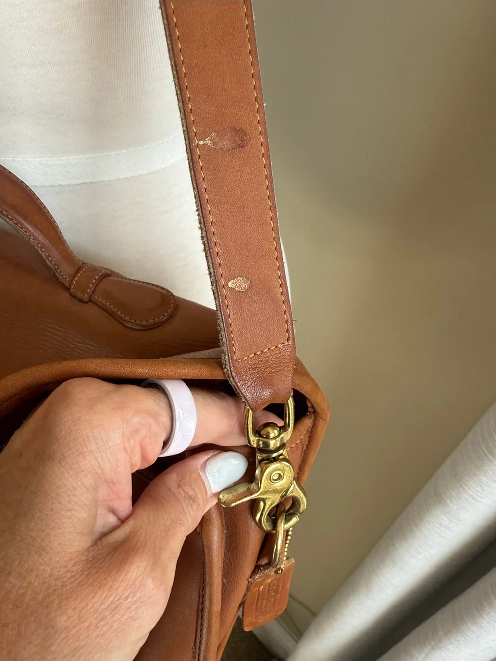 Coach premium tan